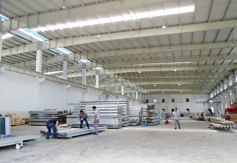 華燁篷房鋁合金加工車間現場圖 華燁篷房鋁合金加工車間現場圖