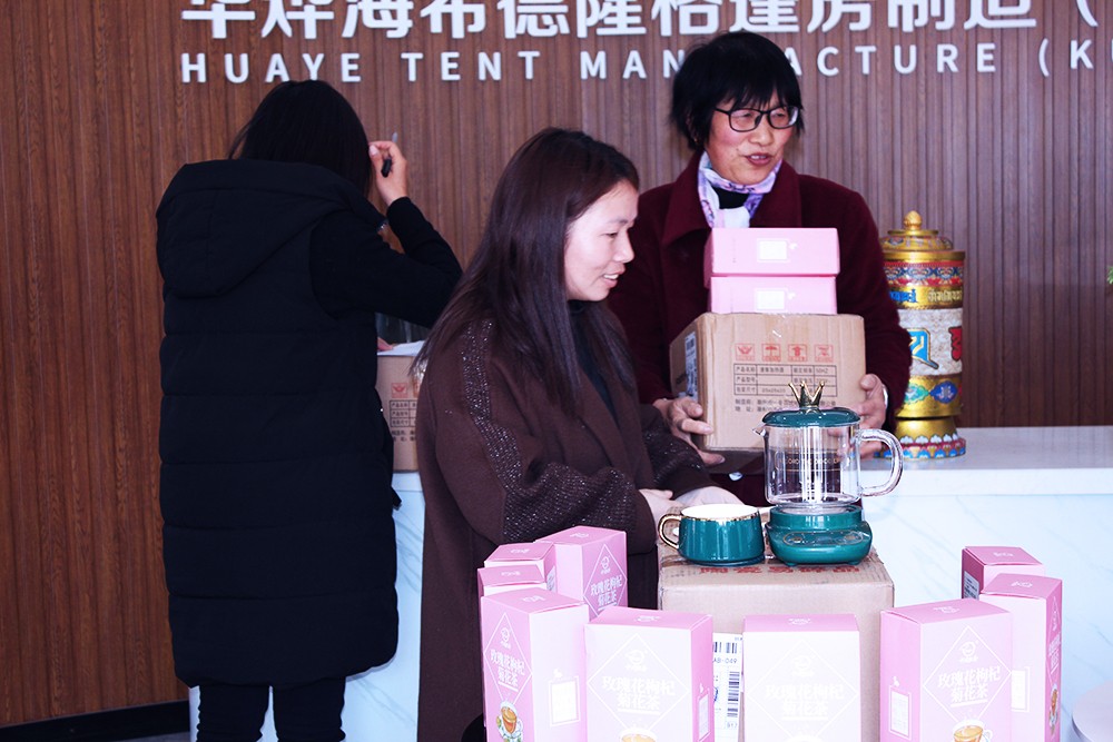 華燁篷房愿你女神節(jié)：無懼時光，永遠美麗！